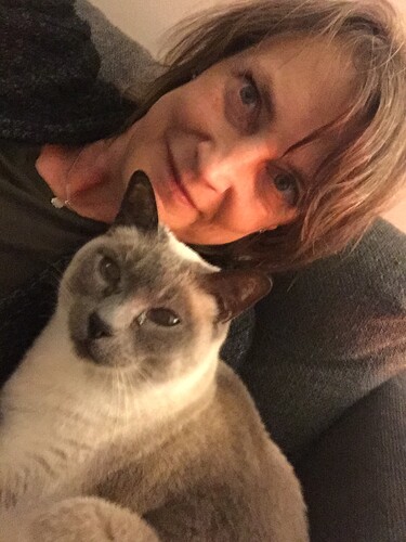 762B5E90-E2F7-4F4C-9BBA-C6D24EE23CA1