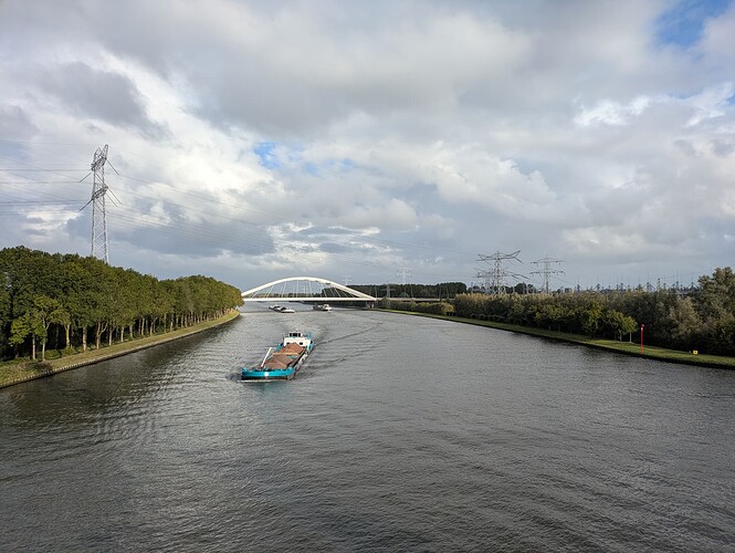 PXL_20250916_071739526