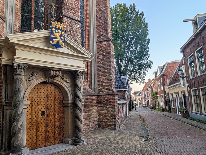 PXL_20250919_173610435