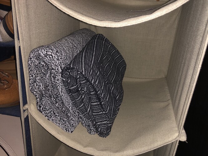 859A5AFC-658B-4BA8-B08B-3C185EF95B5A