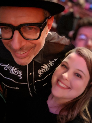 00100sPORTRAIT_00100_BURST20190919200704578_COVER