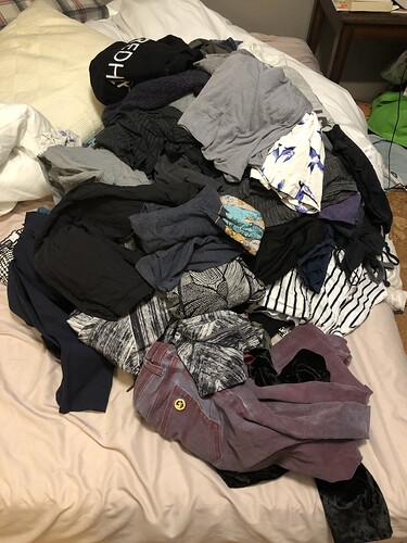 97871679-8793-45A4-A51B-F668AB23A452