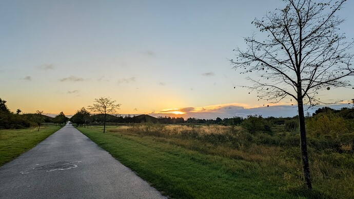 PXL_20250913_060125420~2