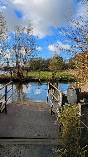 PXL_20251125_115912801