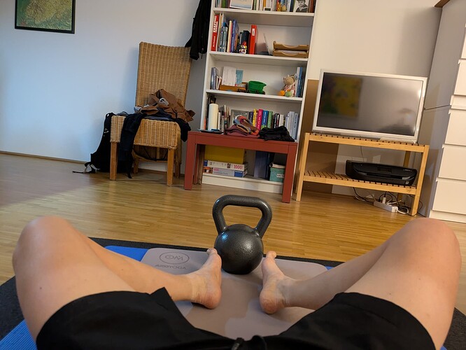 PXL_20251208_170628220