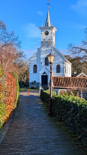 PXL_20251125_110209055