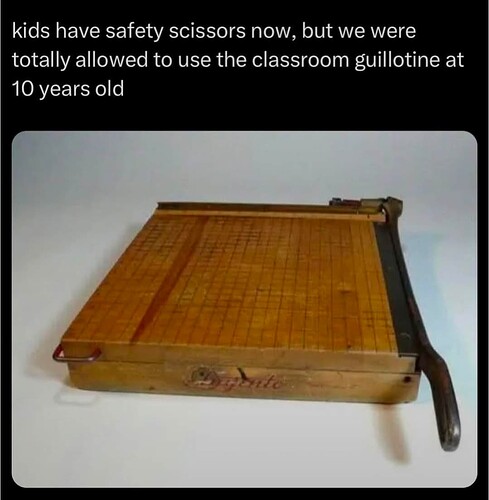 1000045570