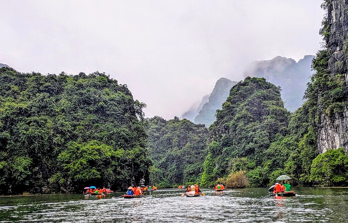 PXL_20251104_073949255.MP~2