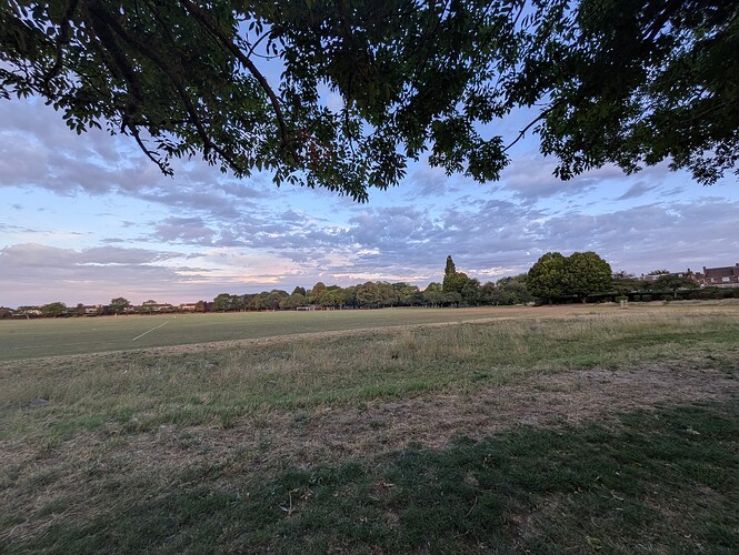 PXL_20250826_052628386