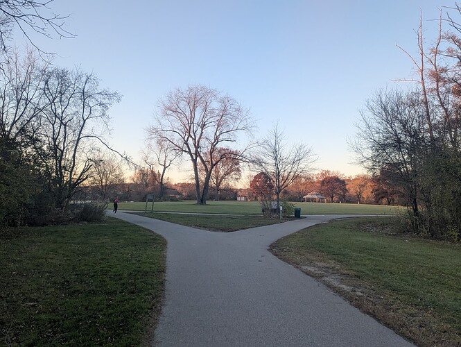 PXL_20251117_214835150