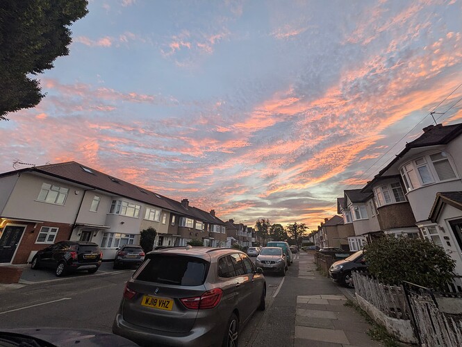 PXL_20250826_045921292