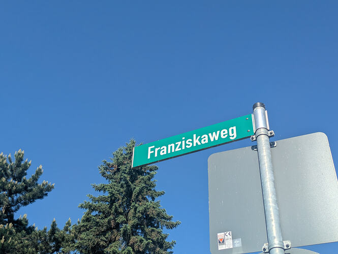 PXL_20260525_072337449